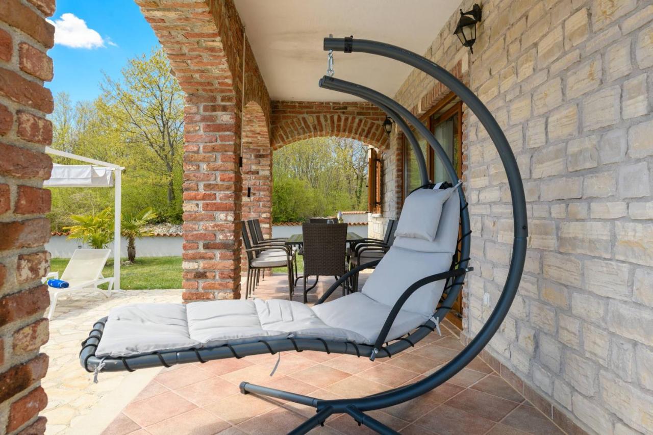Paradis Villa Stone Queen With Heated Pool Butkovici  Luaran gambar