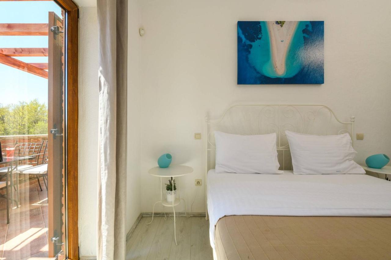 Paradis Villa Stone Queen With Heated Pool Butkovici  Luaran gambar